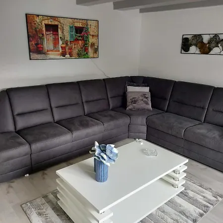 Casa de Férias Familyhome Lopora